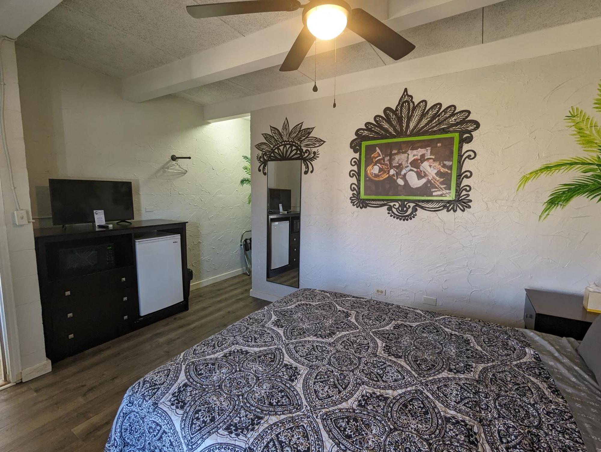 מדיסון Riverboat Inn & Suites מראה חיצוני תמונה